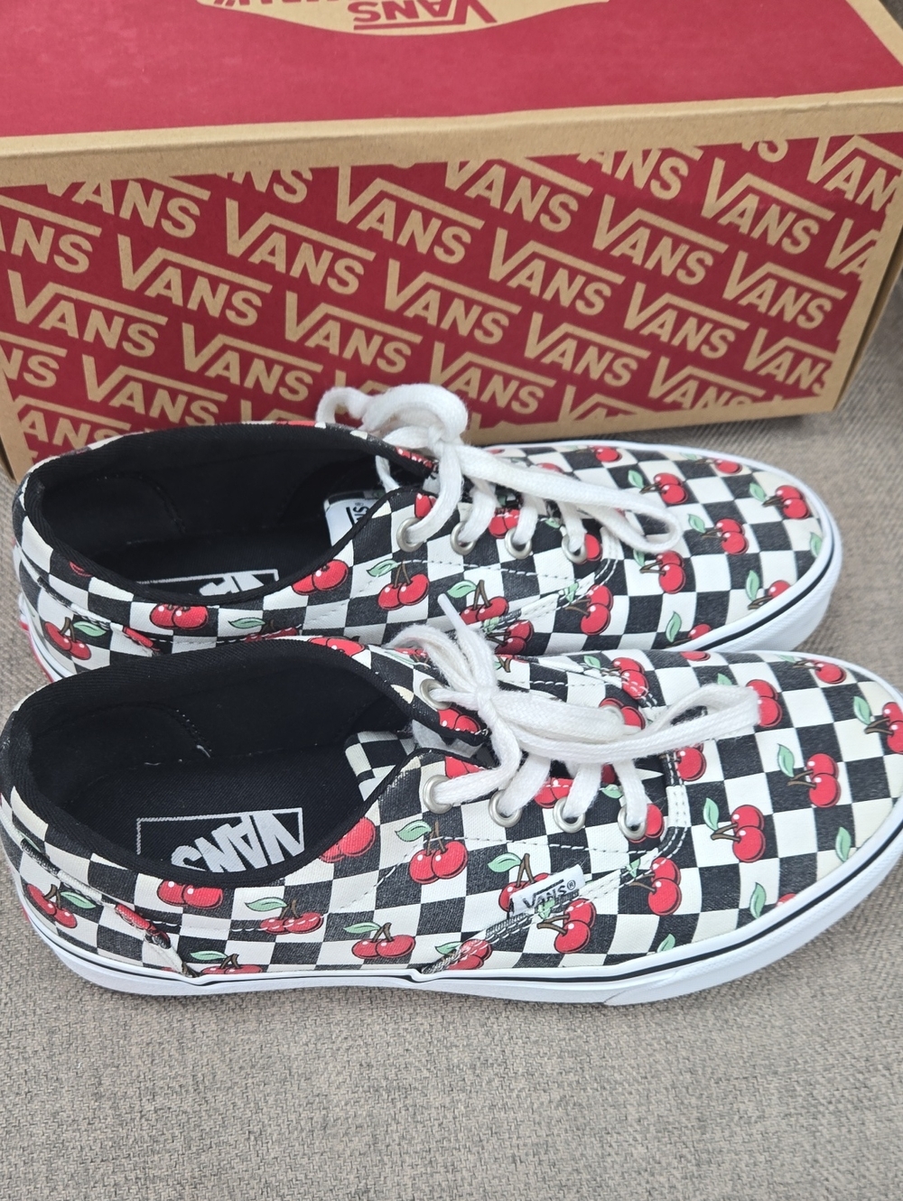 Vans Kids Cherry Checkerboard Lace-Up Sneakers - Black/Red/White